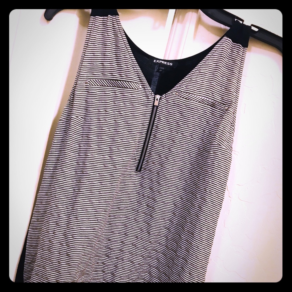 Express sleeveless knit top 👚